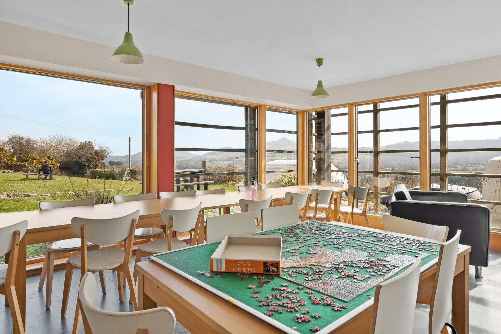 Knockree Hostel Эннискерри Экстерьер фото