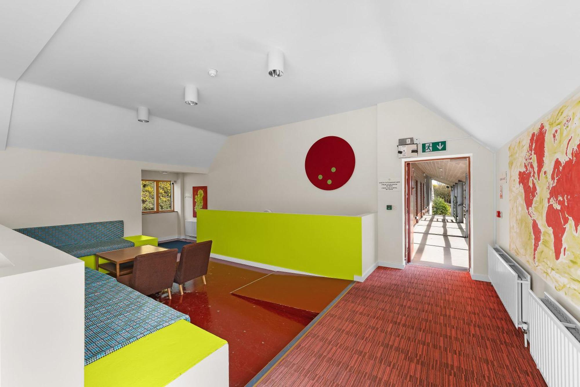 Knockree Hostel Эннискерри Экстерьер фото
