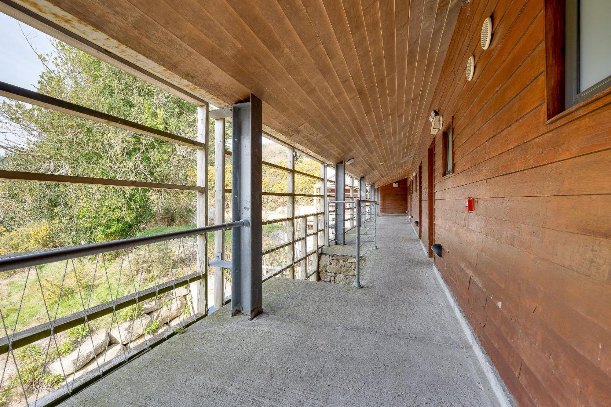 Knockree Hostel Эннискерри Экстерьер фото