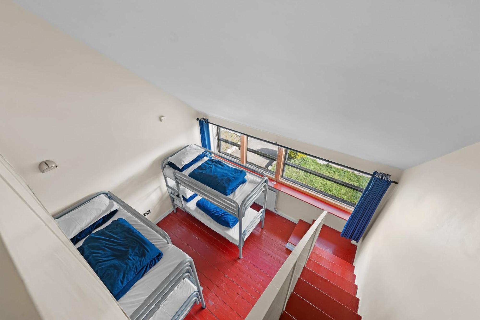 Knockree Hostel Эннискерри Экстерьер фото
