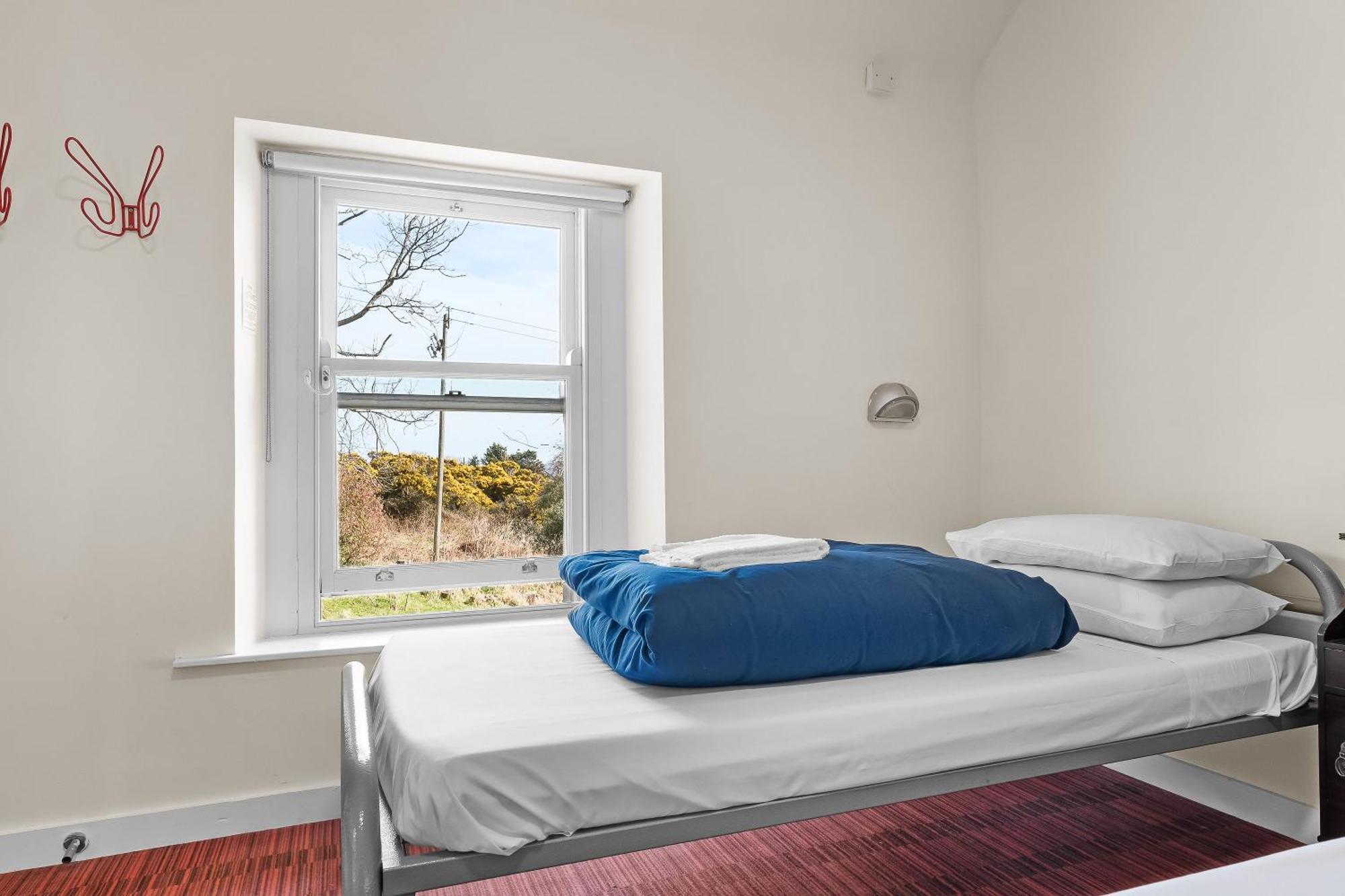 Knockree Hostel Эннискерри Экстерьер фото