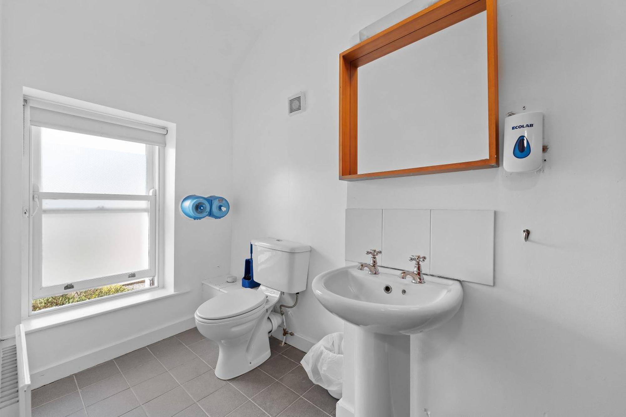 Knockree Hostel Эннискерри Экстерьер фото