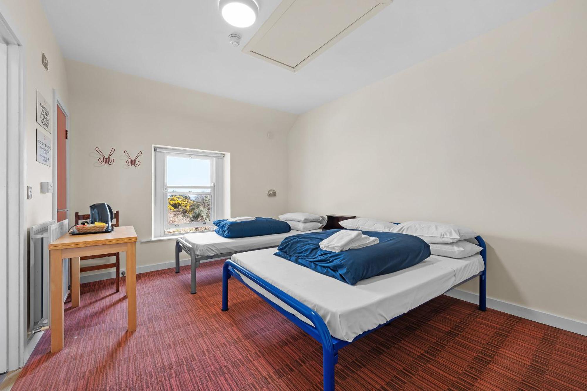 Knockree Hostel Эннискерри Экстерьер фото